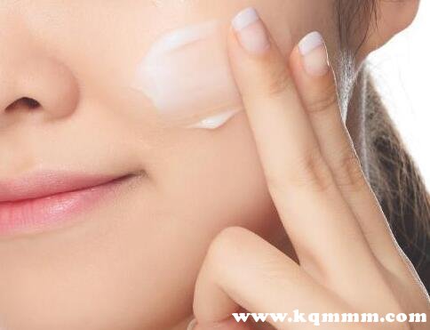 化妆品套装排行榜前十名，女士化妆品套装什么牌子好