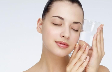 哺乳期禁用的10大化妆品，哺乳期化妆品禁忌成分