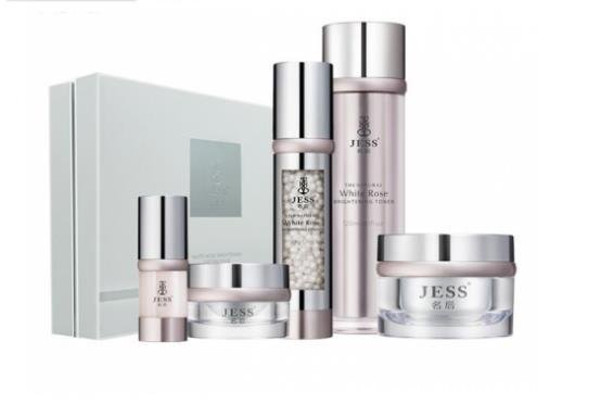 名后化妆品官网旗舰店，三亚玫瑰谷名后化妆品怎么样