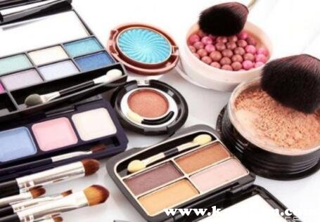 眼影用了5年都没用完，眼影开封后保质期多久