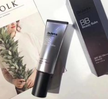 bb霜和粉底液哪个好