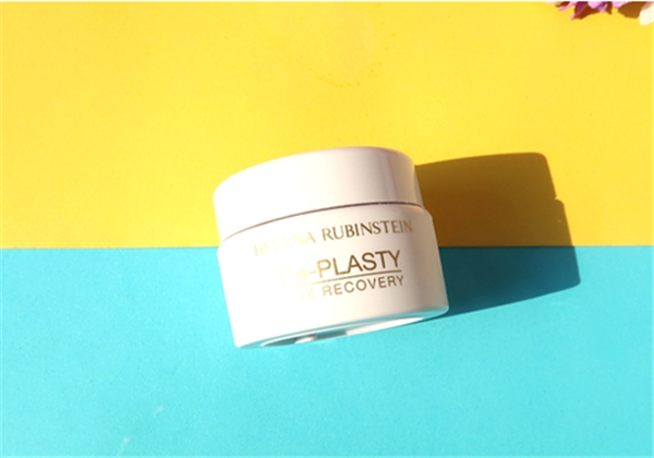 赫莲娜黑绷带和白绷带哪个好，使用方法是什么