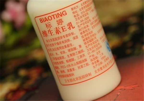 洗面奶可以洗头吗，可以洗手吗