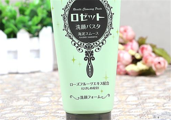 洗面奶有副作用吗，哪些类型的有