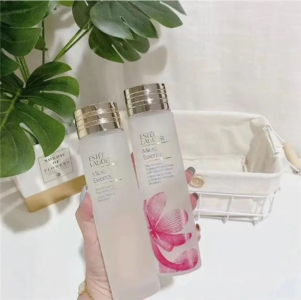 雅诗兰黛精华水对比，微精华vs原生液