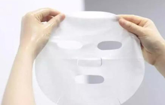 蒸脸器冷喷后能敷面膜吗，面膜搭配蒸脸器补水效果更好