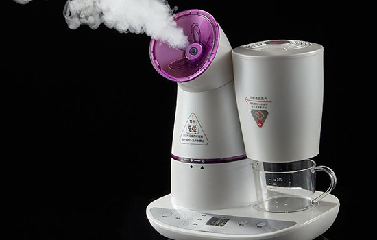 蒸脸器和加湿器哪个好，那得看你的需求