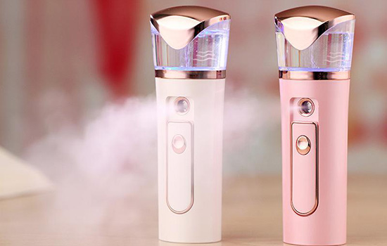 蒸脸器和补水仪的区别，补水仪和蒸脸器如何抉择