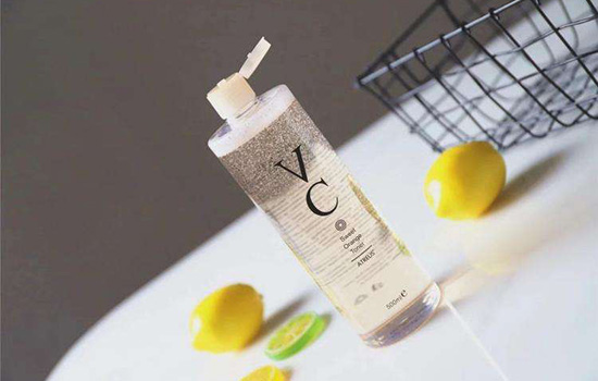 泰国vc水能天天用吗，vc水最大的功能是美白