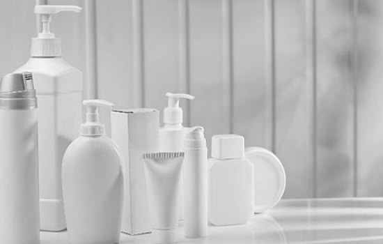 护肤品先用小样还是正装，它们有区别吗