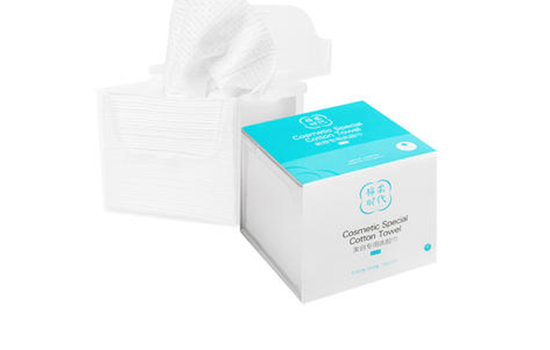 一次性洗脸巾好还是毛巾好，普通湿毛巾擦脸的危害