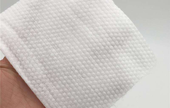 一次性洗脸巾可以用几次，用过的洗脸巾别急着扔