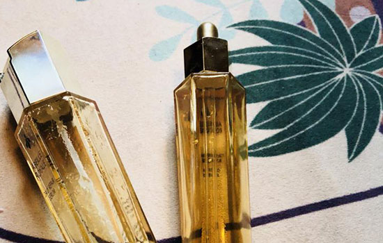 娇兰复原蜜为什么感觉油，油不油还得看自己的感受