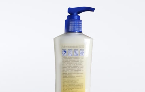 润肤露是油包水乳状液吗，水包油还是油包水这样看