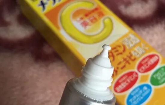 乐敦cc保质期怎么看，生产批号该怎么查询