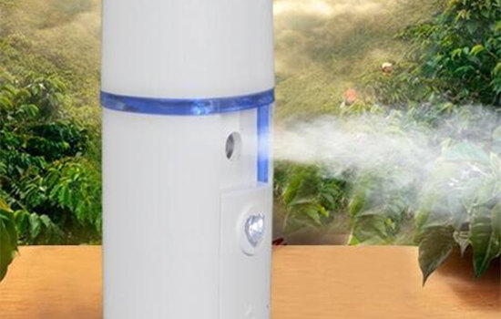 纳米喷雾补水仪用什么水，补水仪适合哪些人补水