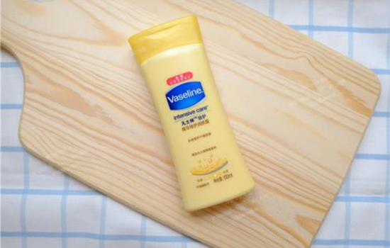 凡士林身体乳可以擦脸吗，6款凡士林身体乳特点剖析