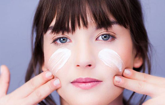 皮肤为什么越补水越油，常见的保湿误区有哪些