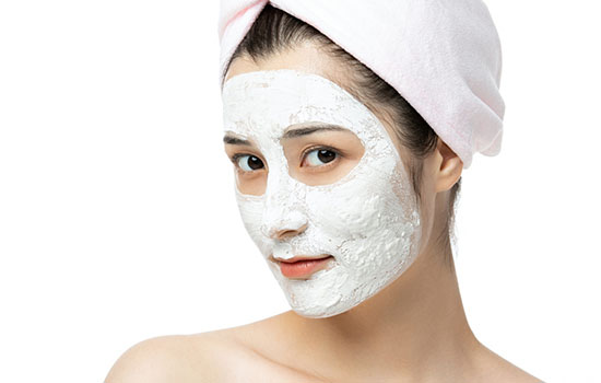 先敷面膜还是先用精华，敷面膜前要涂化妆水吗