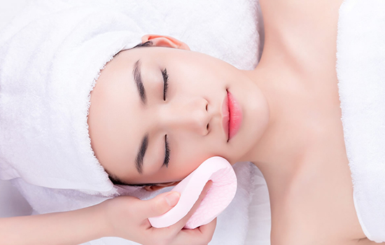 美容液在哪个步骤使用，美容液的功效