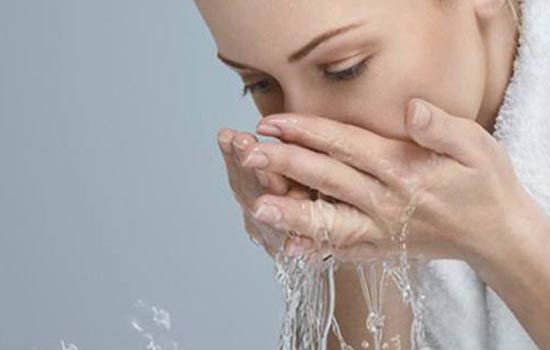 脸上螨虫粉刺怎么办，脸上螨虫粉刺怎么去除