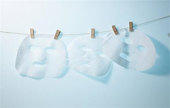 敷完敷完面膜用冷水洗还是热水，敷完面膜用温水洗脸的好处