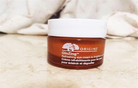 眼睛周围只能涂眼霜吗，眼部可以用防晒霜吗