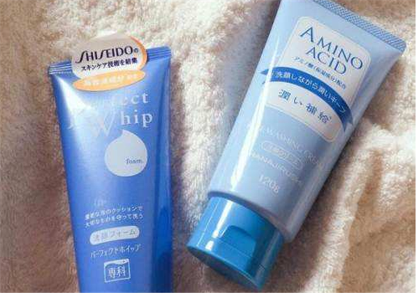 花印洗面奶保质期多久，怎么办及开封后保存多久