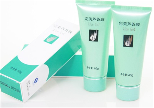 完美芦荟胶可以当面膜用吗，可以当眼霜用吗