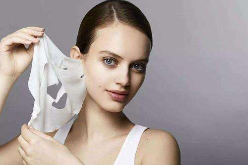 早上8〜9点能敷面膜吗，什么时间段敷面膜最好