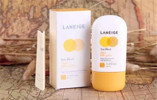 皮肤黄怎么美白，用红石榴水有用吗