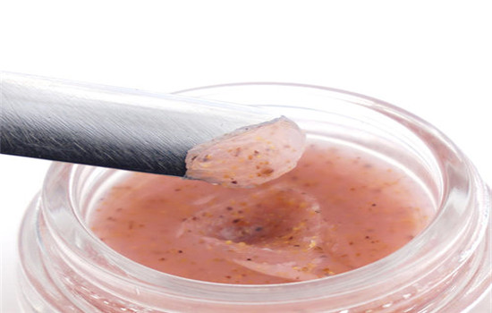 角质怎么去除，如何判断脸上是否堆积过多老旧角质