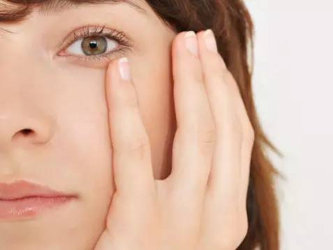 护肤品混搭危害