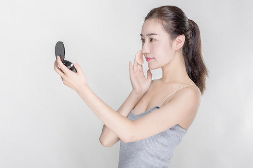 三十五岁适合什么护肤品，再不保养就真的老了