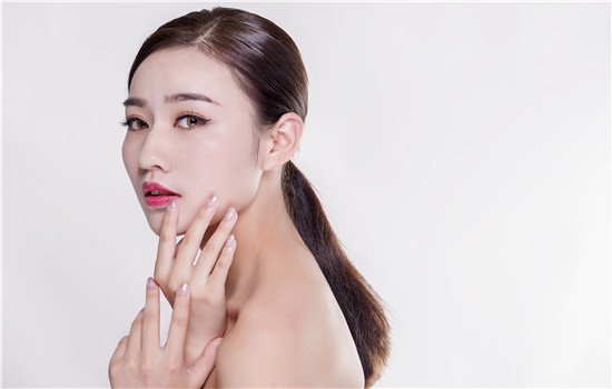 眼霜在水乳前还是后，正确的用法你真的知道吗