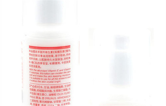 协和维e维c乳能天天往脸上抹吗，它可以当作乳液使用