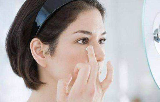 先敷面膜还是先用水乳，不同面膜使用顺序不同