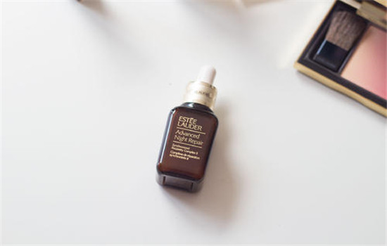 小棕瓶保质期，开封之后最好六个月用完