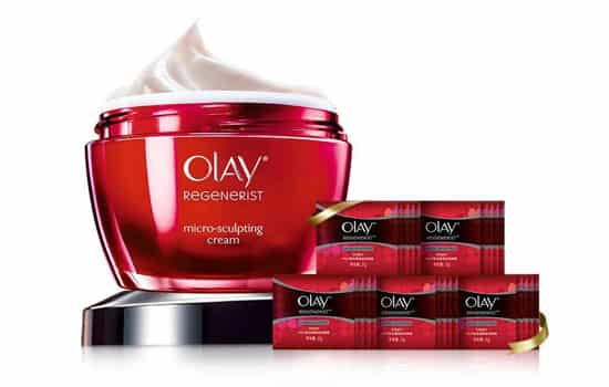 四五十岁的女人适合什么护肤品，滋润保养更显年轻态