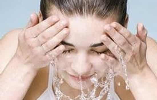 皮肤护理多久做一次好，要根据肤质决定