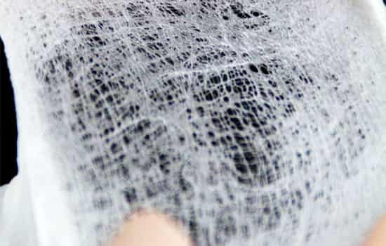 面膜能不能用热水泡，高温可能导致变质