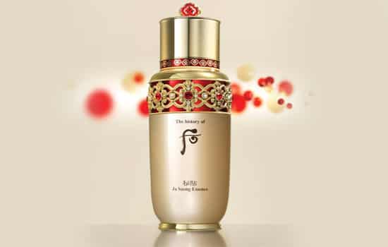 后秘贴自生精华，延缓衰老的滋润精华