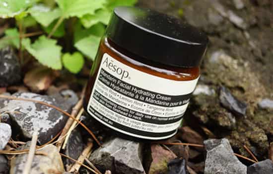 伊索蜜柑水润乳怎么用，这样使用最好