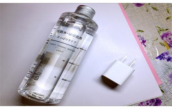 化妆水敷脸多久，是越久越好吗