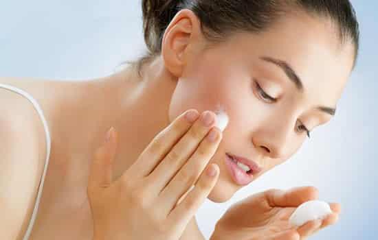 氨基酸洗面奶能祛痘吗，都是正常操作