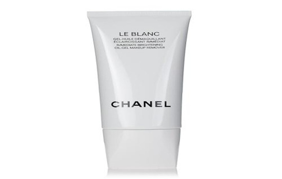 皂基洗面奶适合油皮吗，皂基洗面奶多久用一次