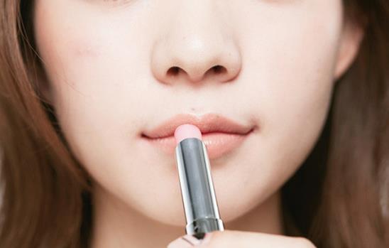 润唇膏增长睫毛用几天，一定要每天坚持使用哦