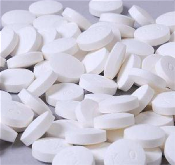 一般吃维生素C多久可以美白，药店2元的维c能美白吗