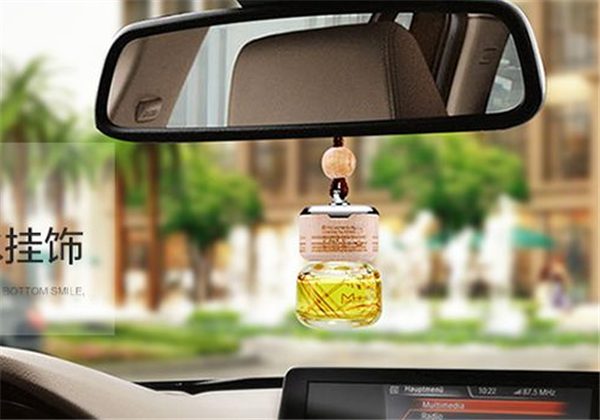 车载香水放哪里最好，​车载香水能擦身体吗