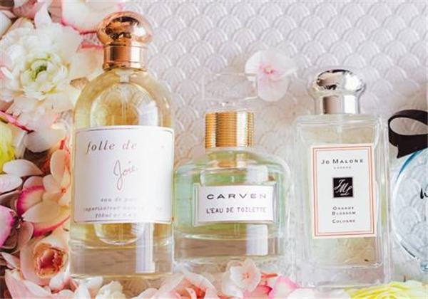 东方调香水是什么味道，​东方调香水留香久吗